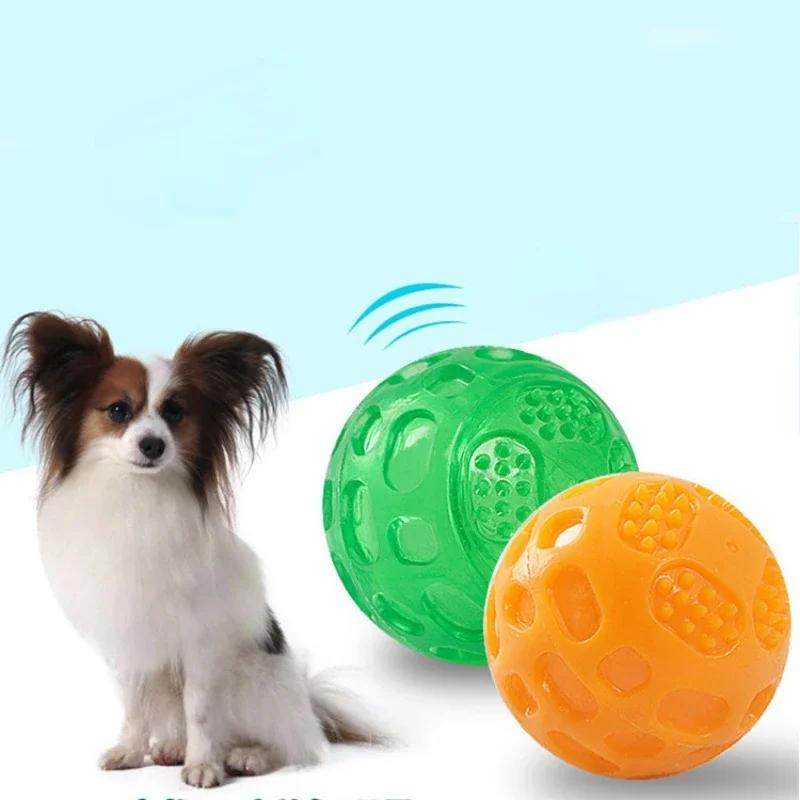 Pet Dog Cat Puppy Sounding Toy Polka Squeaky Tooth Cleaning Ball Playing Pet Teeth Chew Rubber Toy Pet Dental Care Accessories