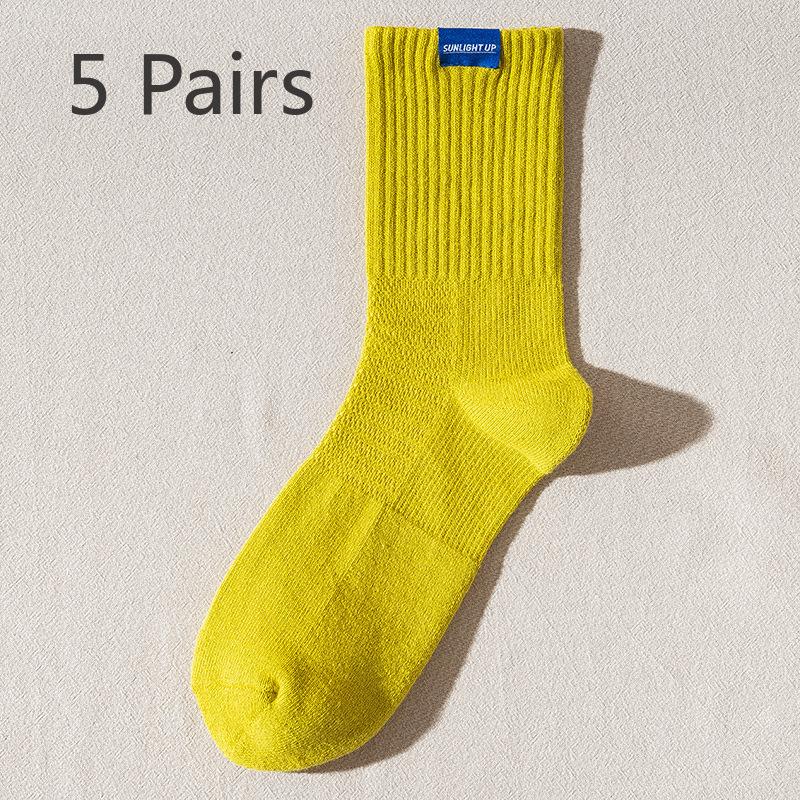 

5 пар мужских осенне-зимних новых дышащих спортивных модных баскетбольных носков длиной до середины голени с тканевой надписью 5 Pairs жёлтый