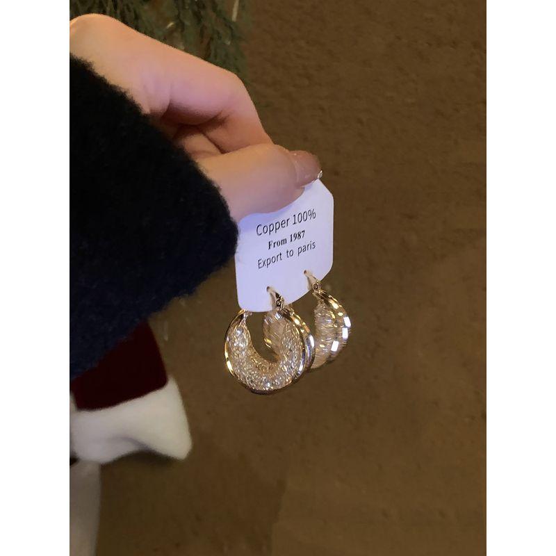 Fashion Catcher ~ Fashion Online Red Blogger Same Style Metallic Ear Clip Niche Personality Classy Exquisite Trendy Earrings