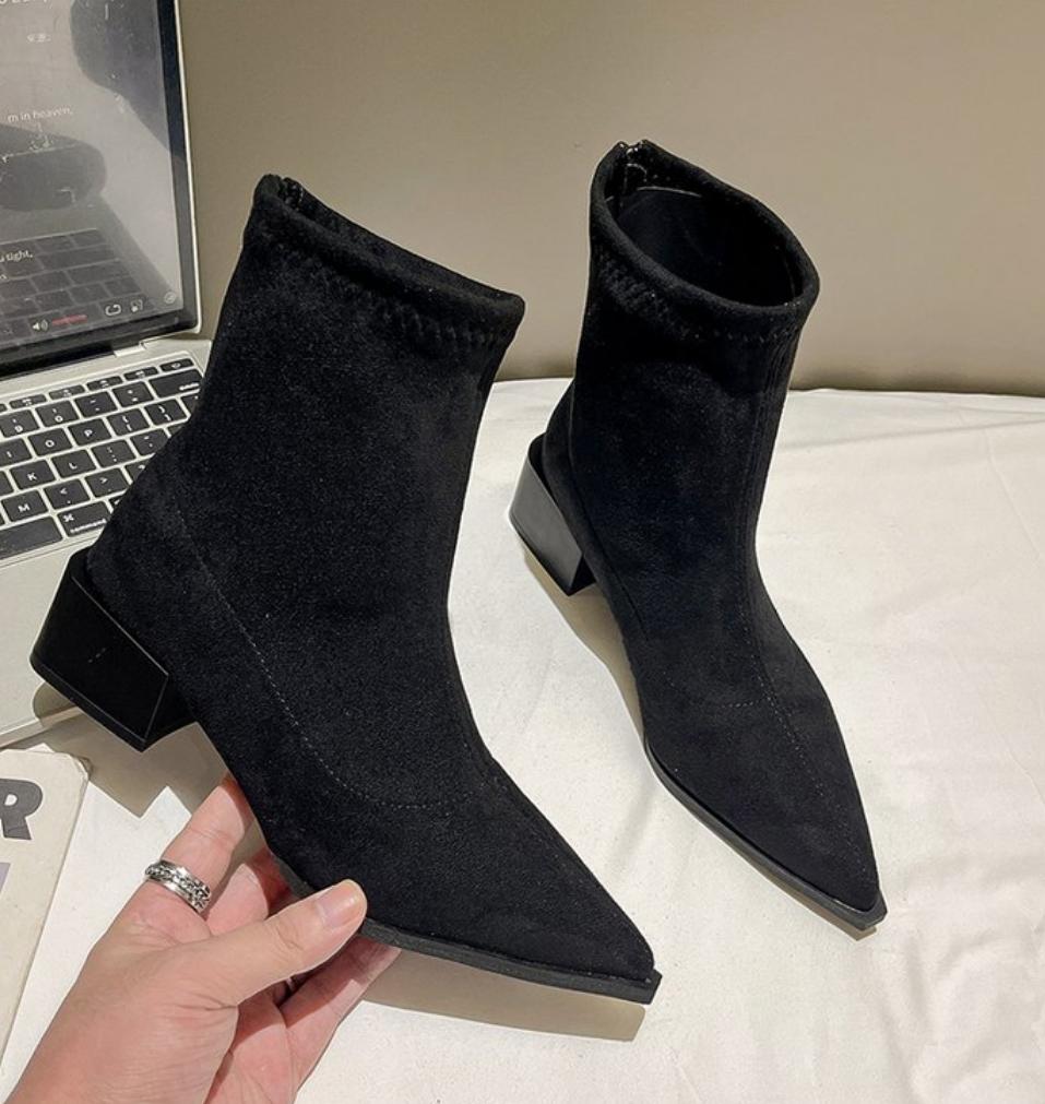 Pointed Toe Women's Ankle Boots Fashion Suede Luxury Heeled Shoes Woman New Winter Boots 2025 Designer Dress Sexy Mujer Botas