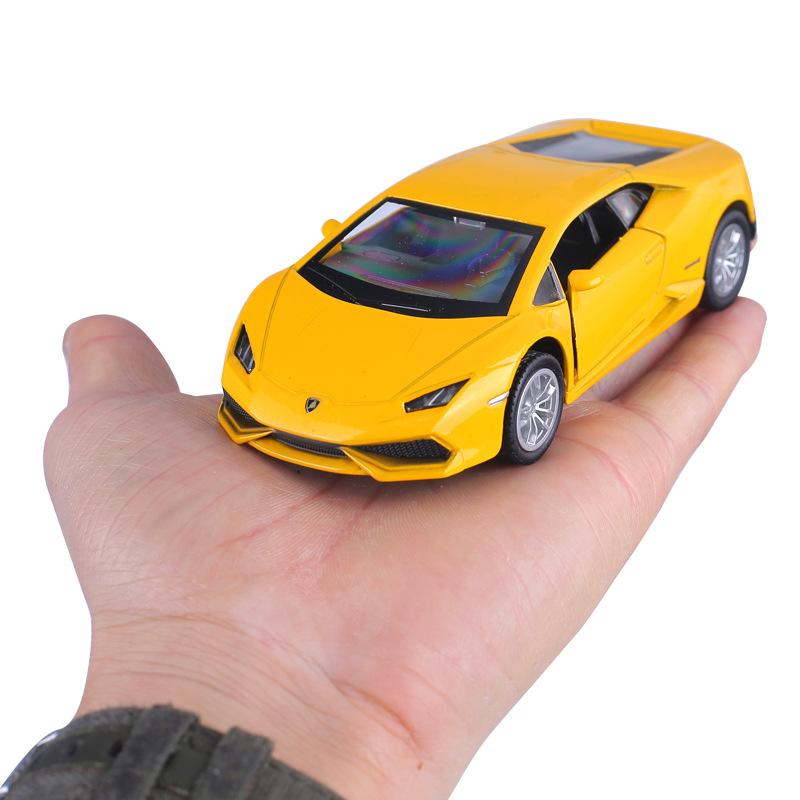 1:36 Lamborghini Huracan Rad Deutschland Stier Logo Diecast Supersportwagen Metallmodell Rückziehfahrzeug Legierung Spielzeug