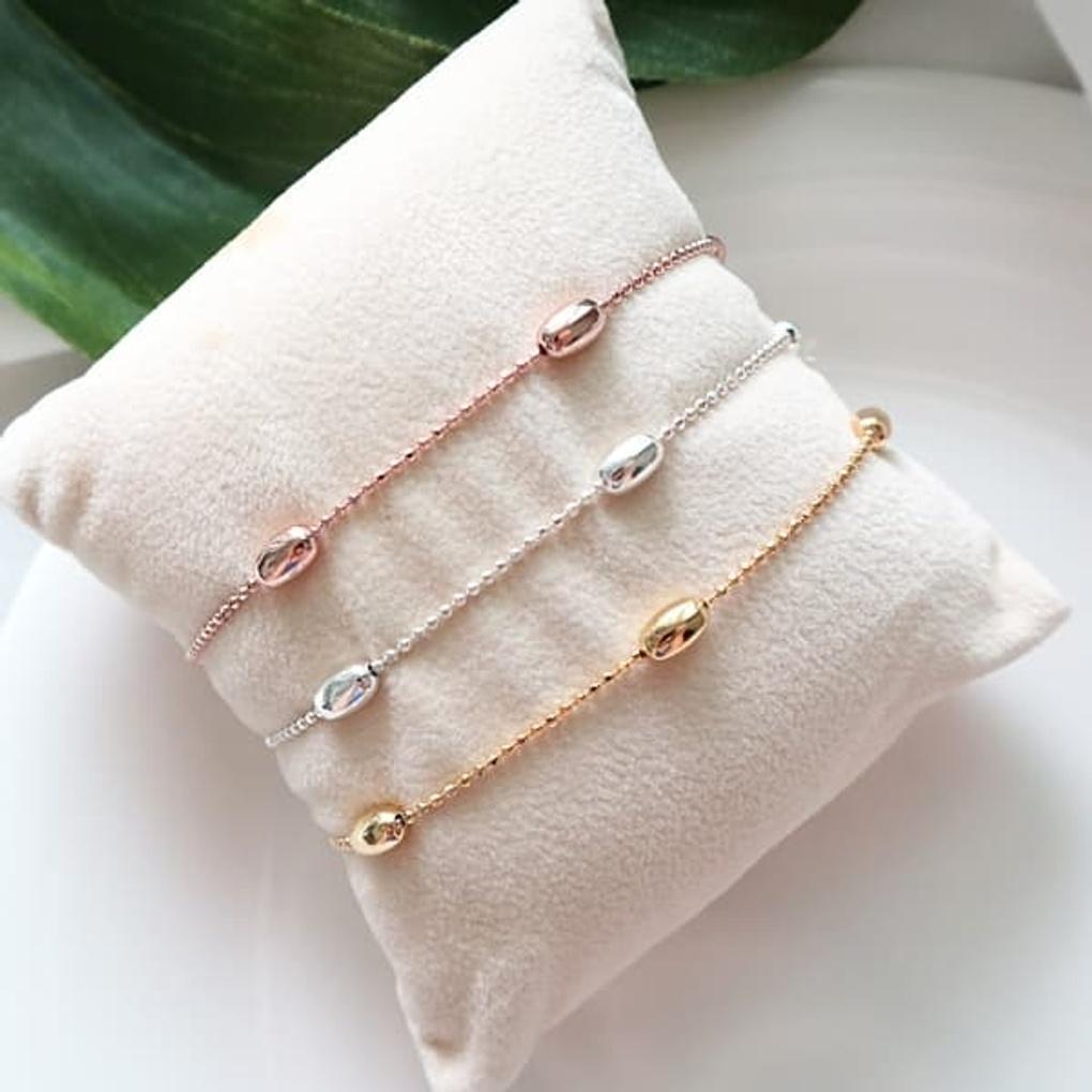 

Women s 925 Silver 16K Plated Dog Tag and Silver Ball Bracelet Silver