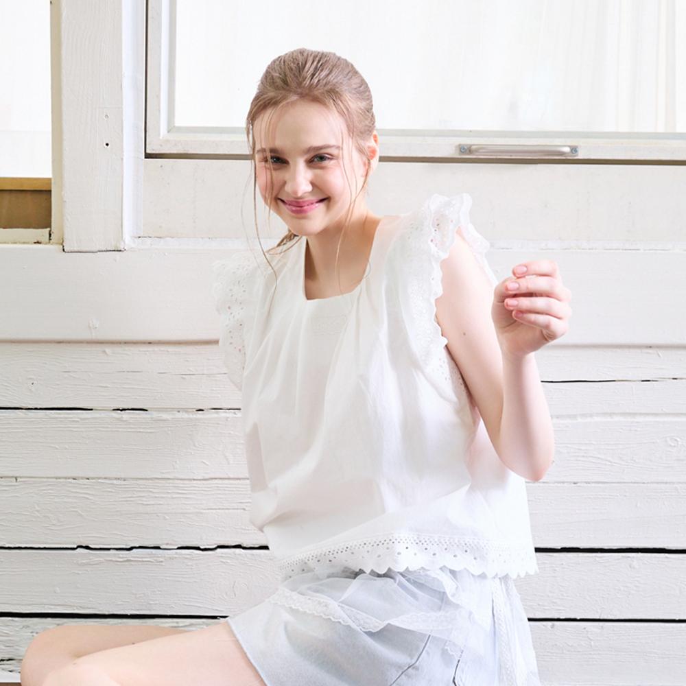 Egoiseuteu [Blue Label] Lace-Point Sleeveless Blouse Es2Obl09