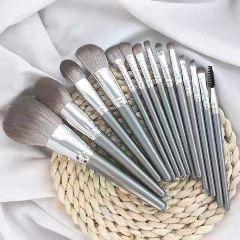 14 Piece Makeup Brush Set Includes Eyeshadow Brush Blush Brush Foundation Brush Concealer Brush Eyeshadow Makeup Brush Tools