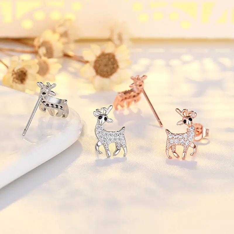 Sweet And Delicate Deer Stud Earrings, Christmas Fashion Holiday Earrings, Simple And Cute Earrings.