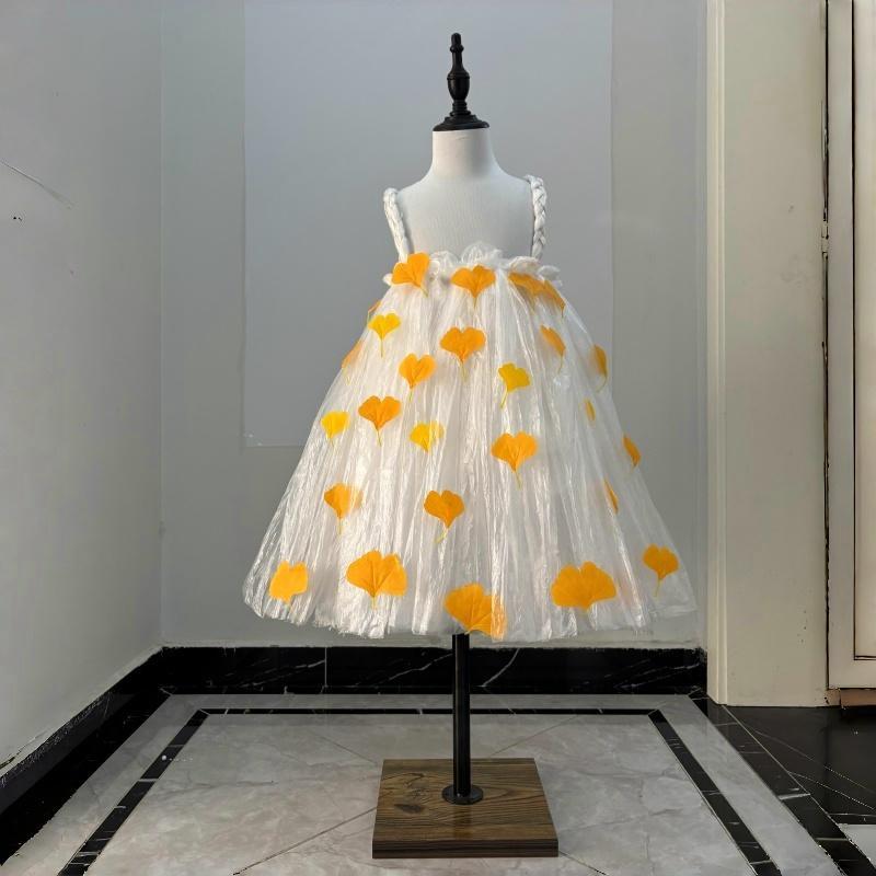 Handmade Parent-Child Ginkgo Leaf Skirt for Kids and Adults – Eco-Friendly Fashion Show. 100 cm