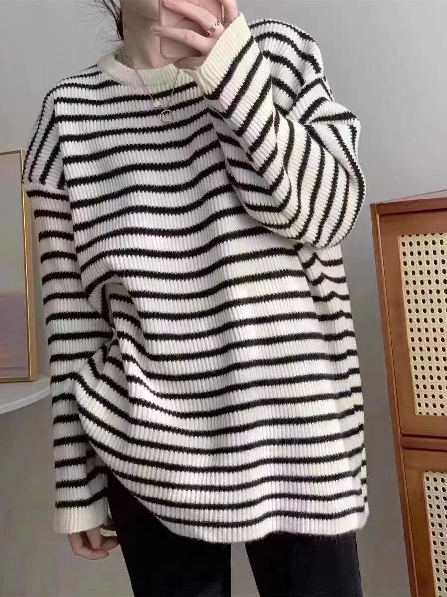 

Korean Style Black & White Striped Mid-Length Sweater - Women s Autumn/Winter Collection One Size