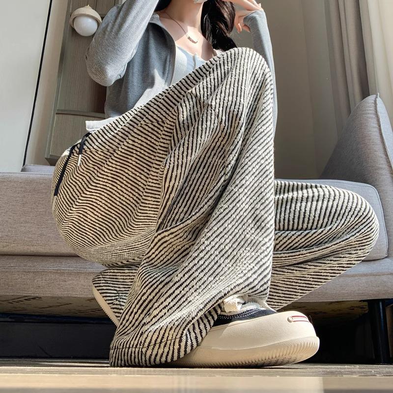 

Women s Petite High-Waisted Black Pinstripe Wide-Leg Pants - Autumn Loose Fit L (111-120 jin)