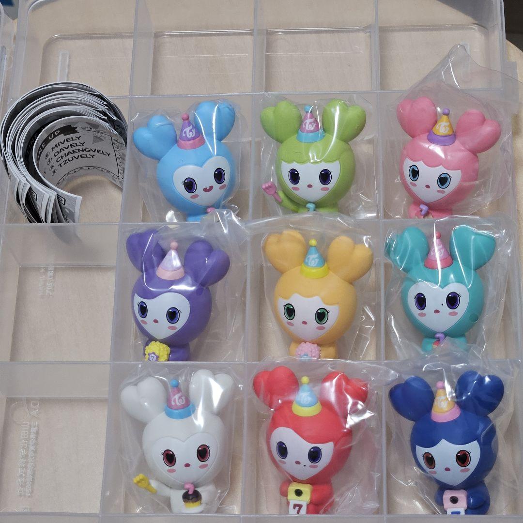 

[USED] Waiting for TWICE LOVELYS Complete