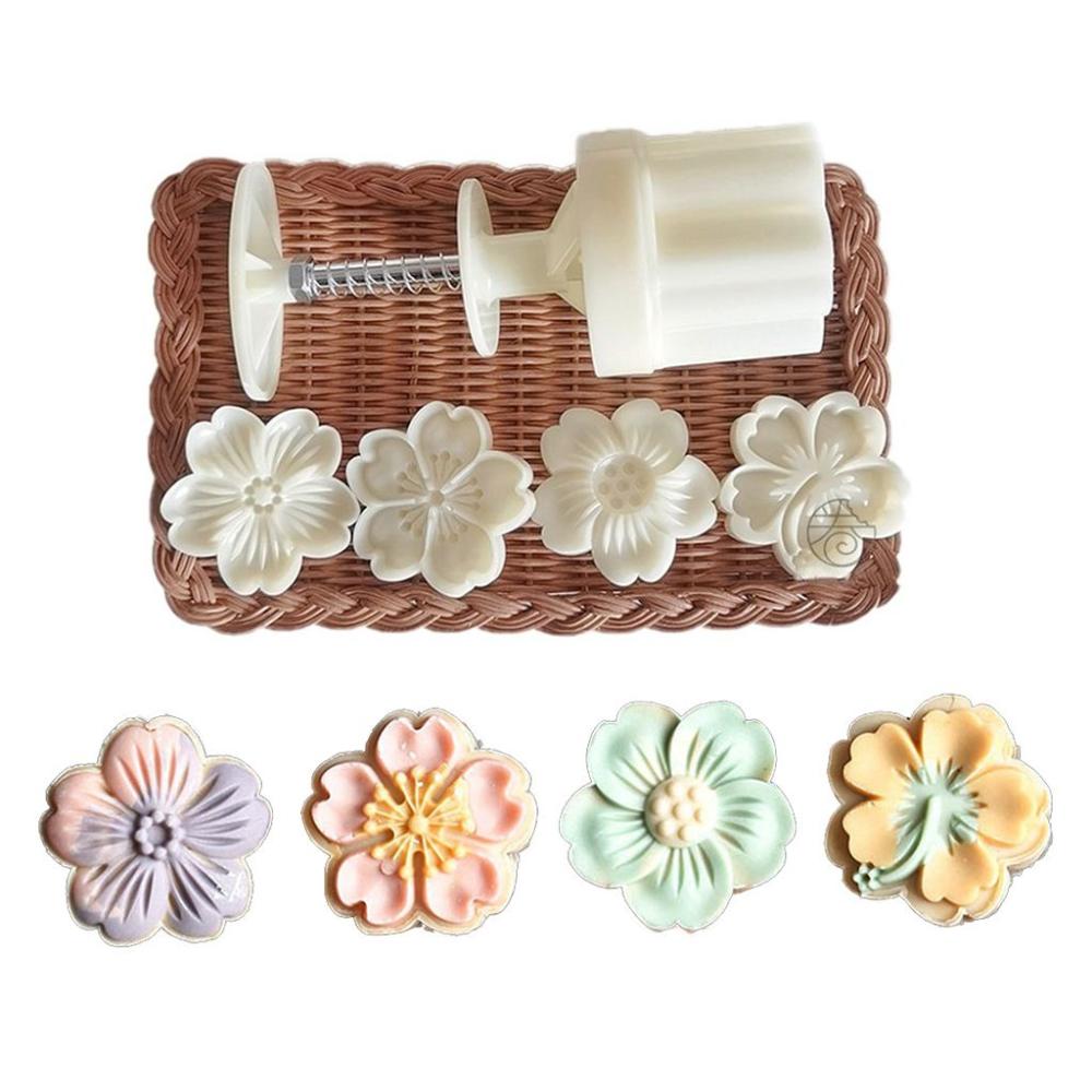 Making Manual Press Flower Pattern Pastry Tool Cookie Stamps Mooncake Press Sakura Mooncake Mold