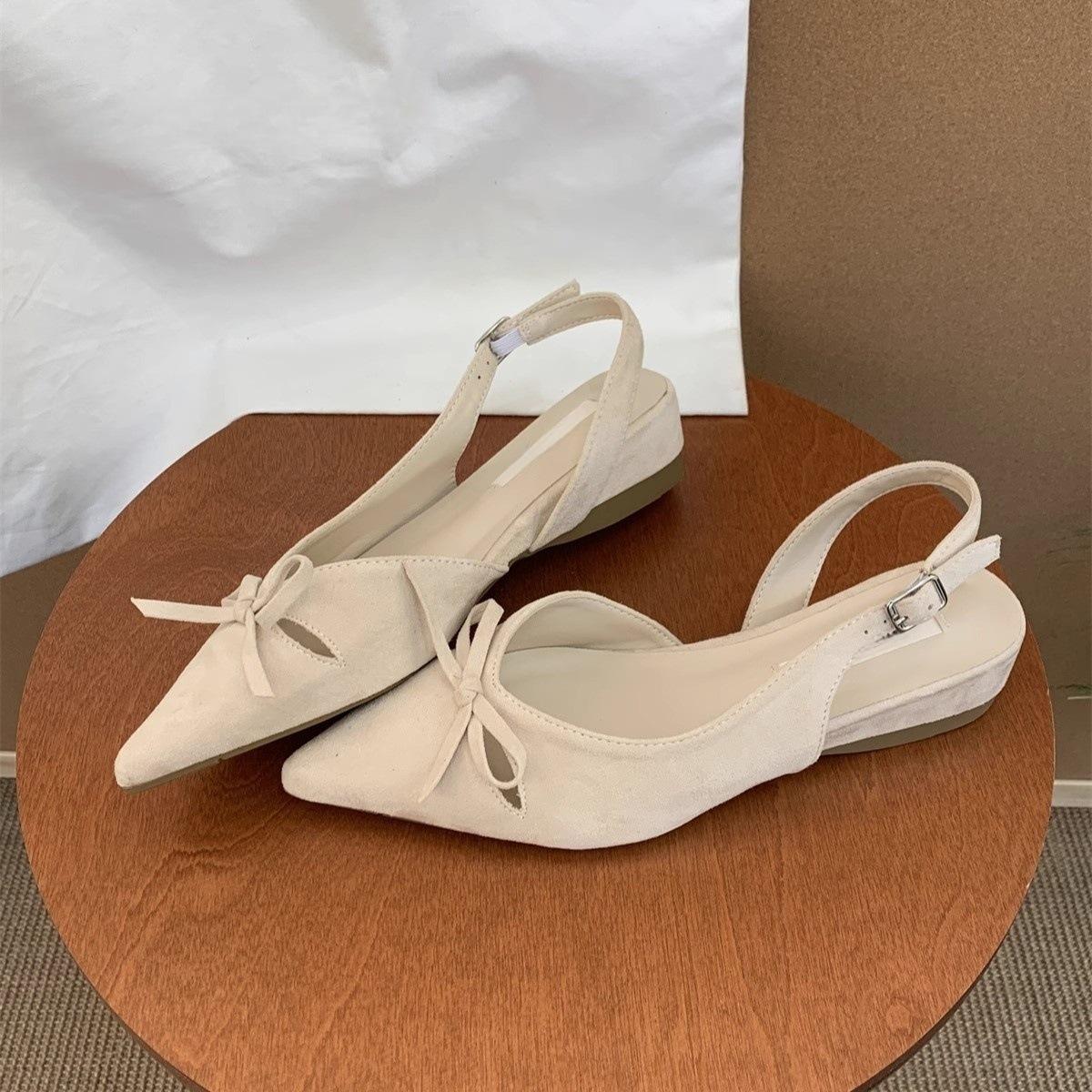 

Beautiful French pointed single shoes women s slope heel 2025 spring and summer new bow fairy retro empty bag head sandals 35