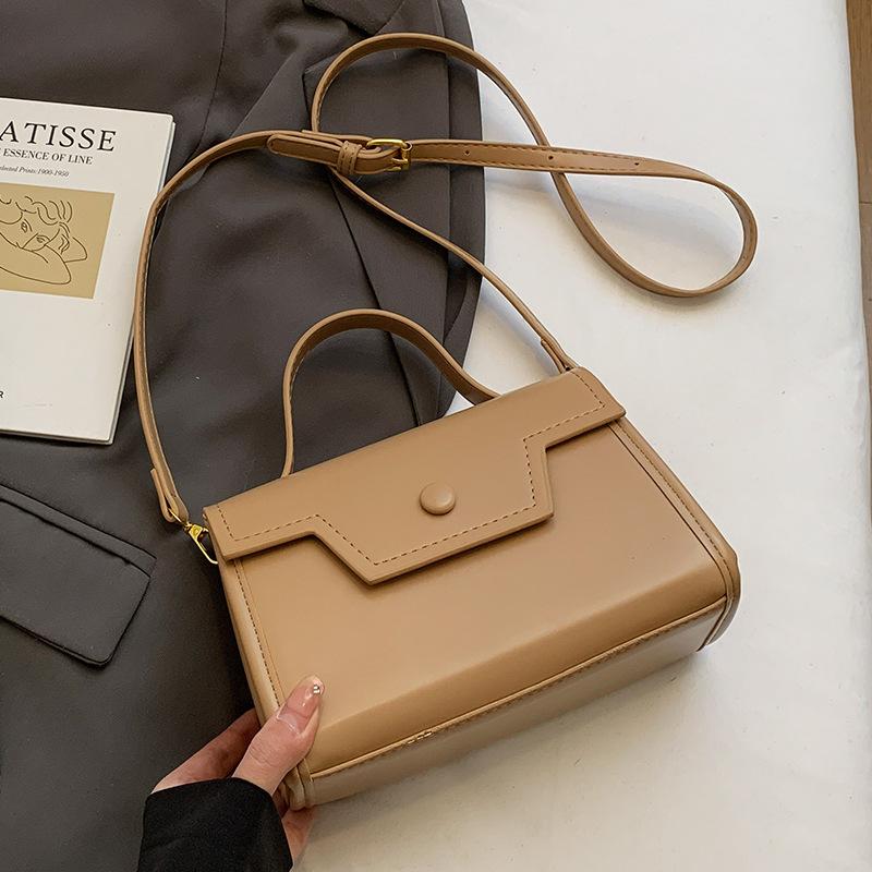 

Новая корейская версия этого года, нишевая простая стильная темпераментная портативная маленькая квадратная сумка, женская модная универсальная сумка-мессенджер для поездок на работу