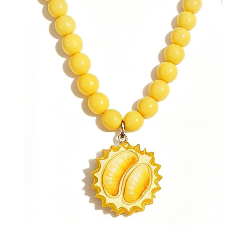 Colorful Beaded Heart Necklace – Versatile, Sweet Collarbone Chain for Women