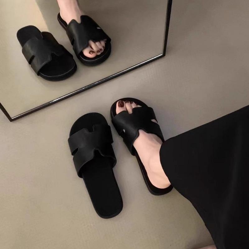 Wind advanced sense~ slippers summer wear new flat-bottomed beach vacation word