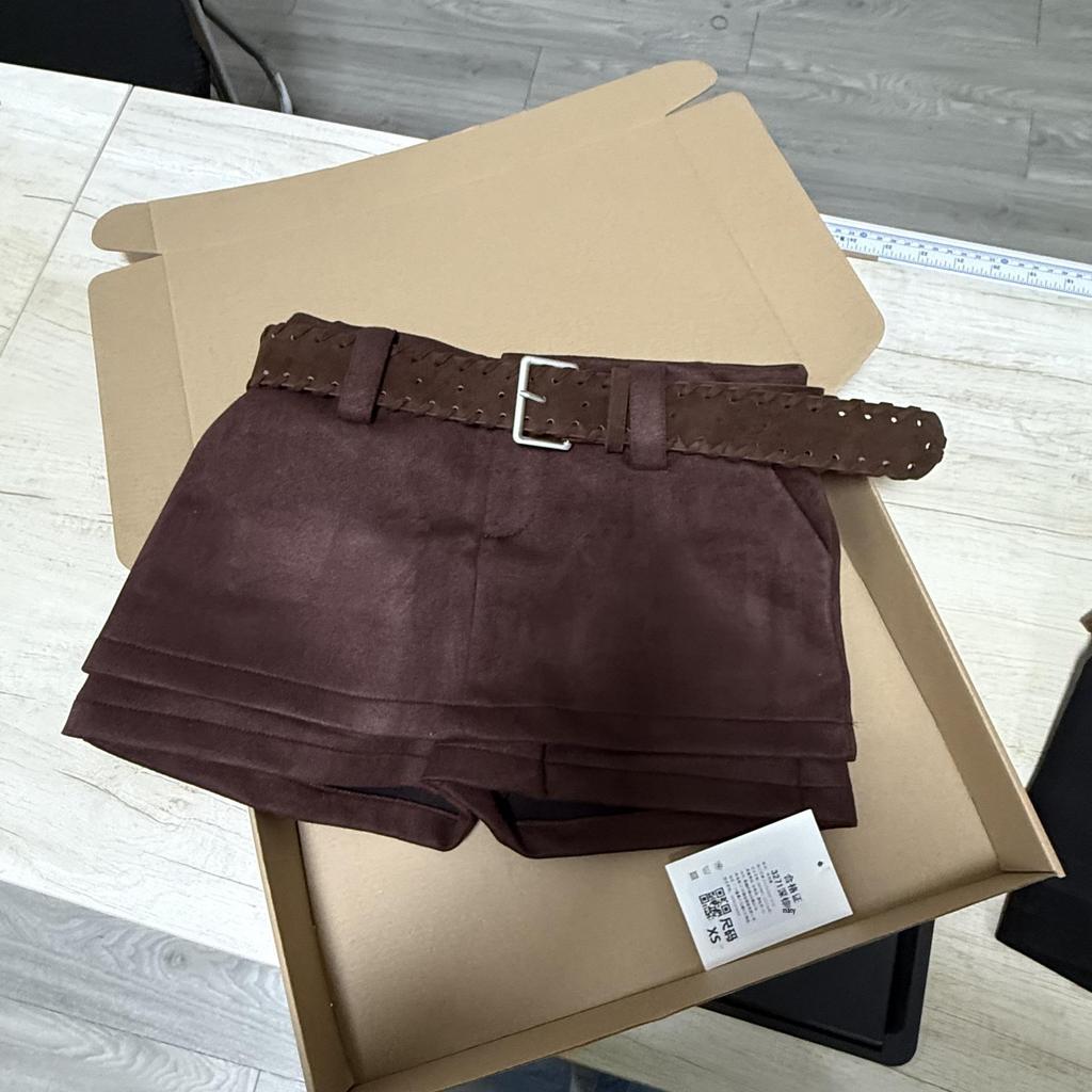 Maillard Style Women's High Waist Suede Plush Shorts with Belt - Coffee Color, Autumn/Winter Slimming Casual Pants