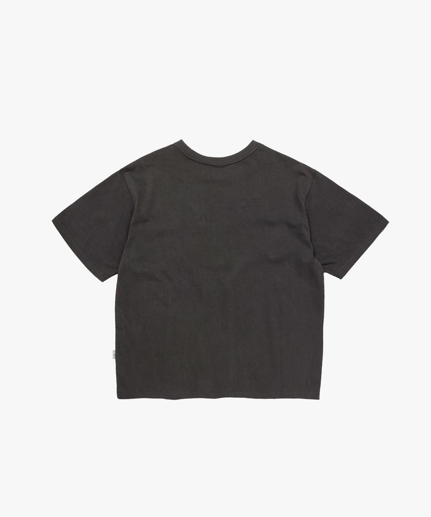Liomeu Signature Denim Applique Short Sleeve T-Shirt_Charcoal