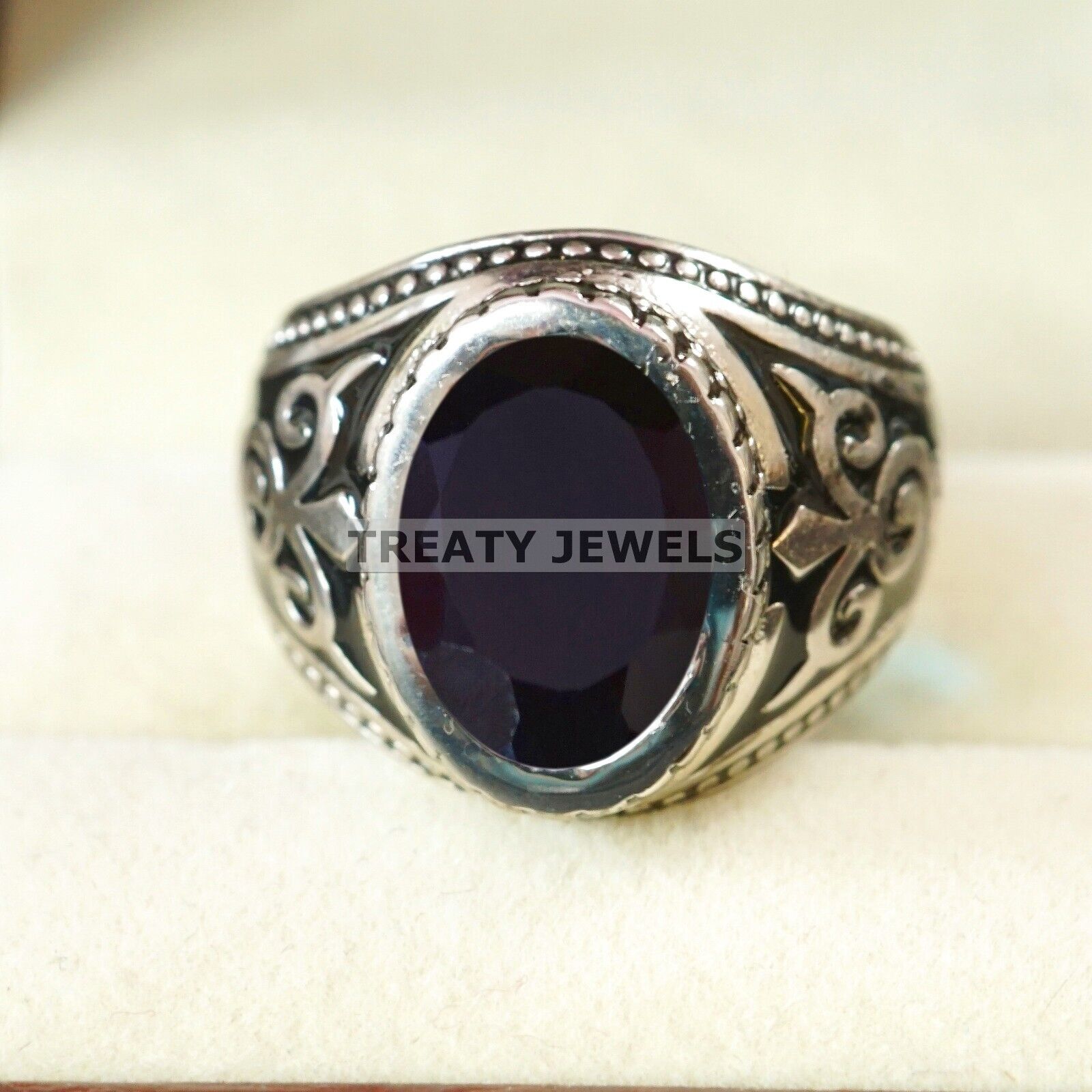 

Black Onyx Oval Cut Gemstone With 925 Sterling Silver Ring For Men s #A814 JL375666903800 4-16 US срібний