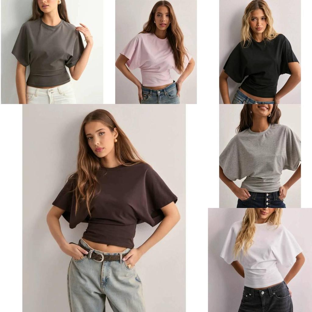 Minimalist Cotton T Shirt With Short Sleeves For Casual Summer Wear