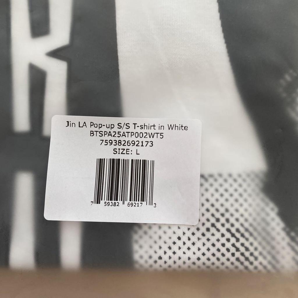 [USED] Jin LA Pop-up T-shirt (size L) with shopper bag