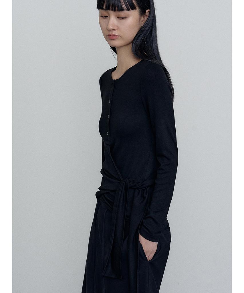 MAKE A TOAST Henley Neck Wrap T-Shirt Black Mbefto007Bk