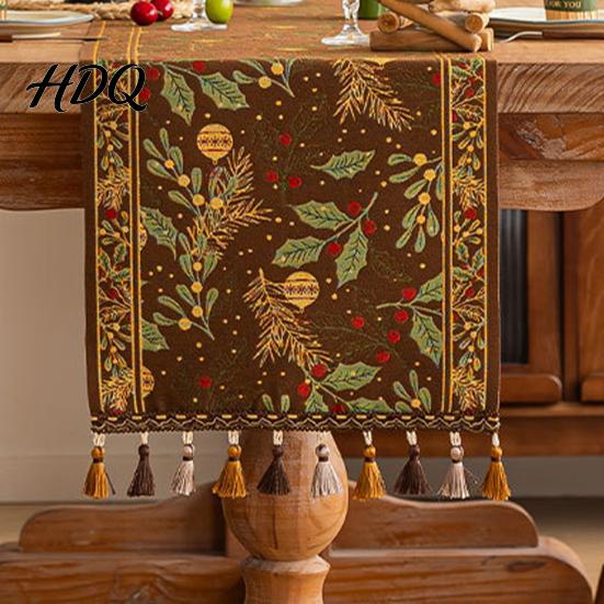 Durable Table Runner Christmas Runner Decorative Stitching Decoration Protects from Hot Spill