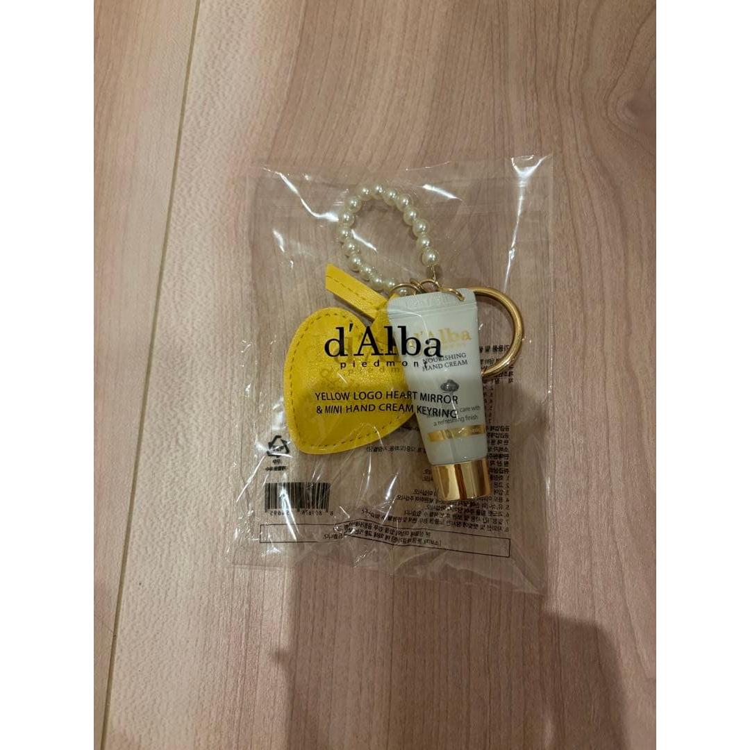 d Alba Mini Hand Cream  Heart Mirror Set