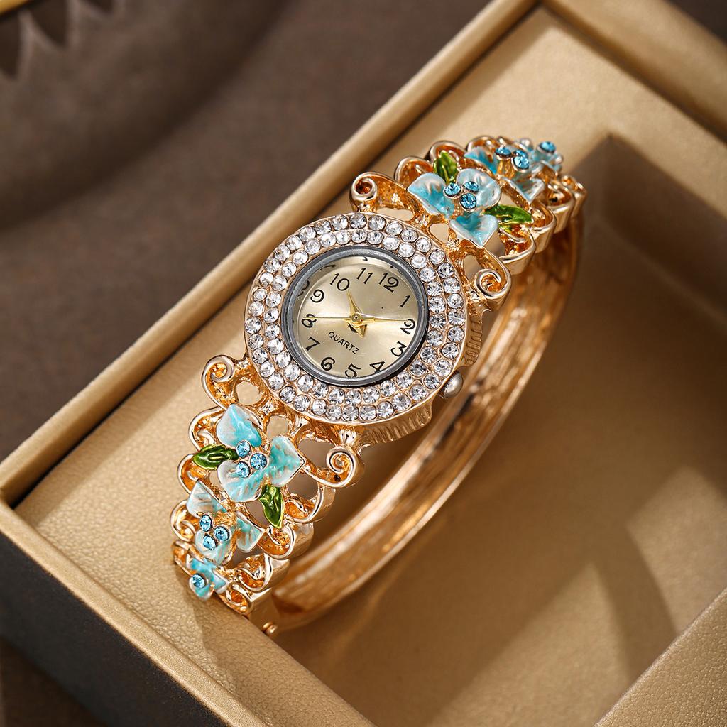 Vintage Court Style Floral Watch for Women Quartz Wristwatch