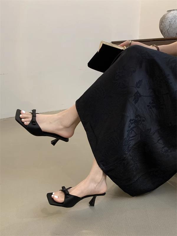 High heels gentle bow square head open-toed sandals women's 2025 summer new soft-soled simple one-word slippers non-slip