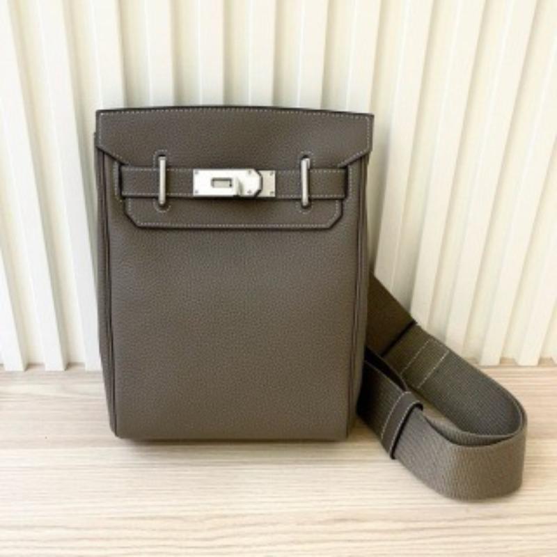 2025 New Style Leather Bag Unisex Shoulder Bag High-Quality Cowhide Single-Shoulder Diagonal Bag Versatile Handbag Female