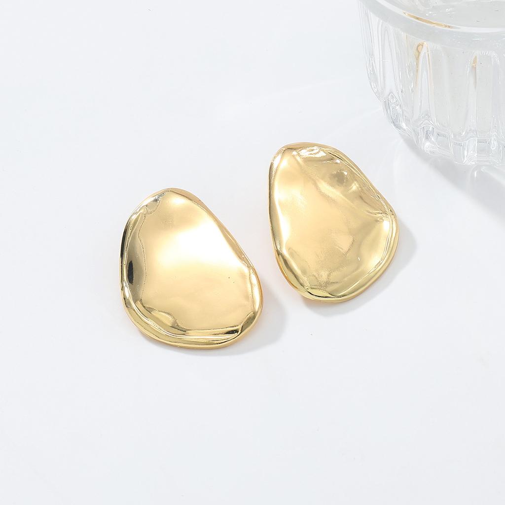 Exaggerated Big-name Alloy Geometric Earrings Women's Simple Fashion Light Luxury High-end INS Earrings