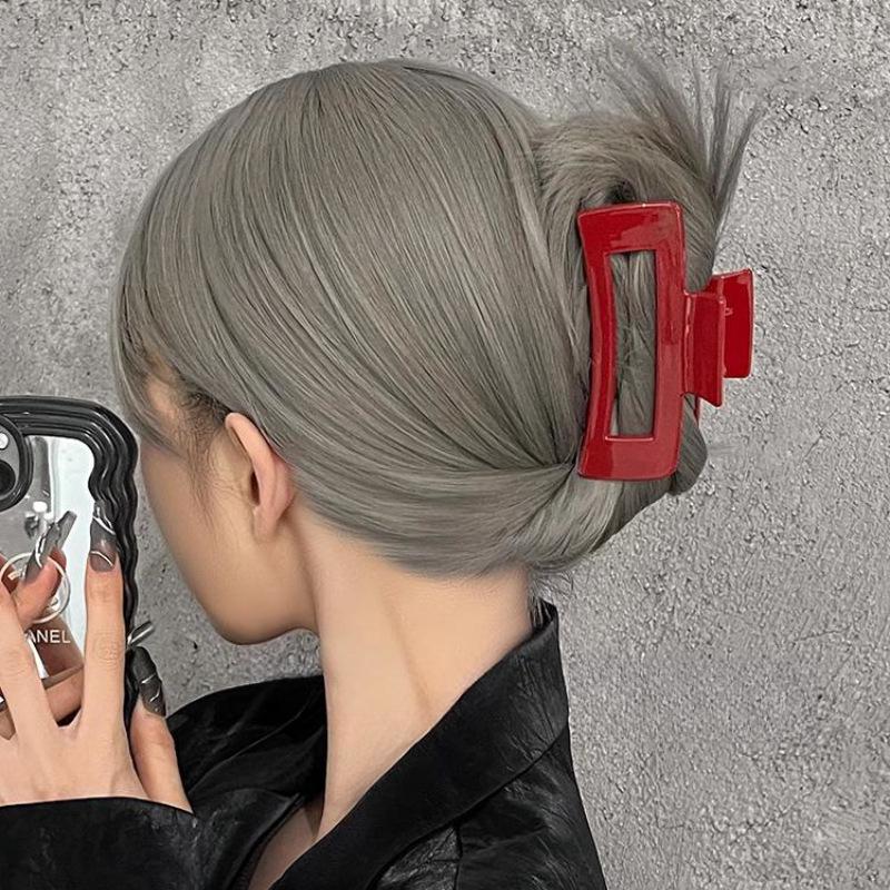 Festive Red Claw Hair Clip for Women - New Year and Christmas 2023