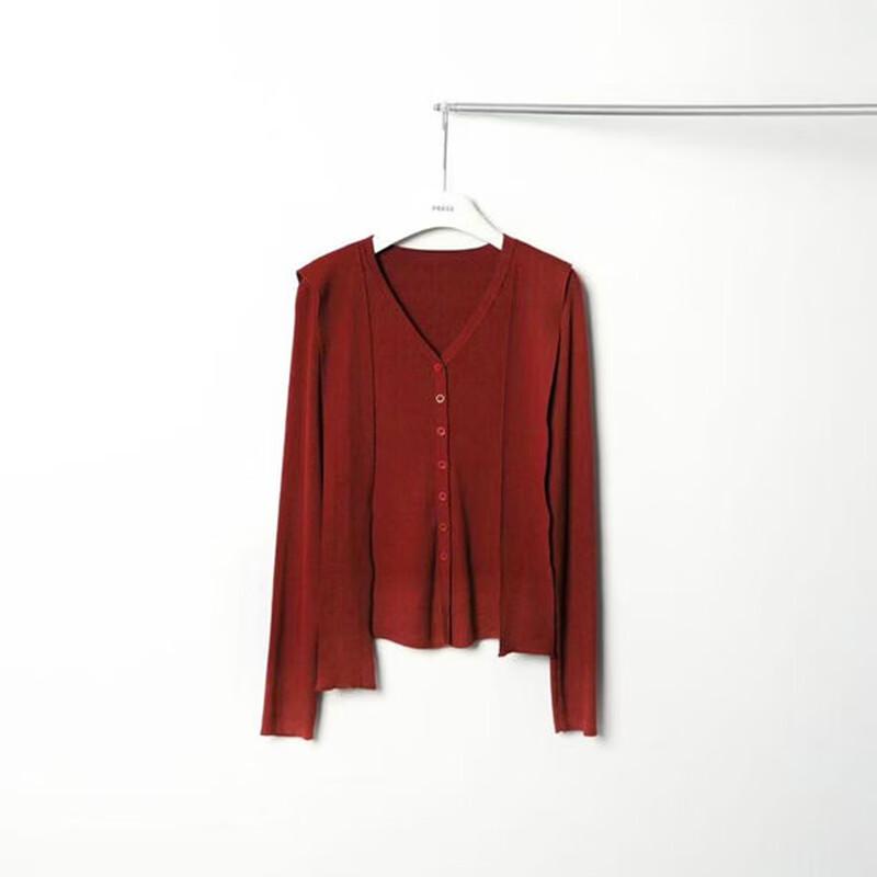 

PRASE Qiwu V-Neck Merino Wool Blend Cardigan 2XL
