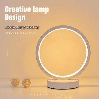 Lampy – Stolní lampy