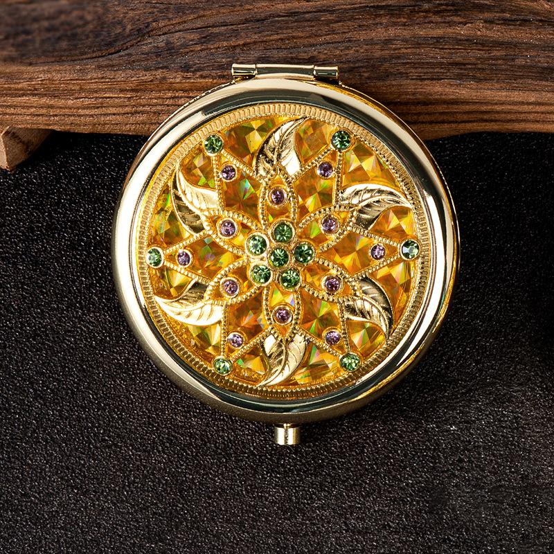 Retro Złote 6,5CM Lusterko do Makijażu, Lusterko Ręczne, Przenośne Lusterko ze Wzorem Europejskim, Małe Lusterko na Prezent