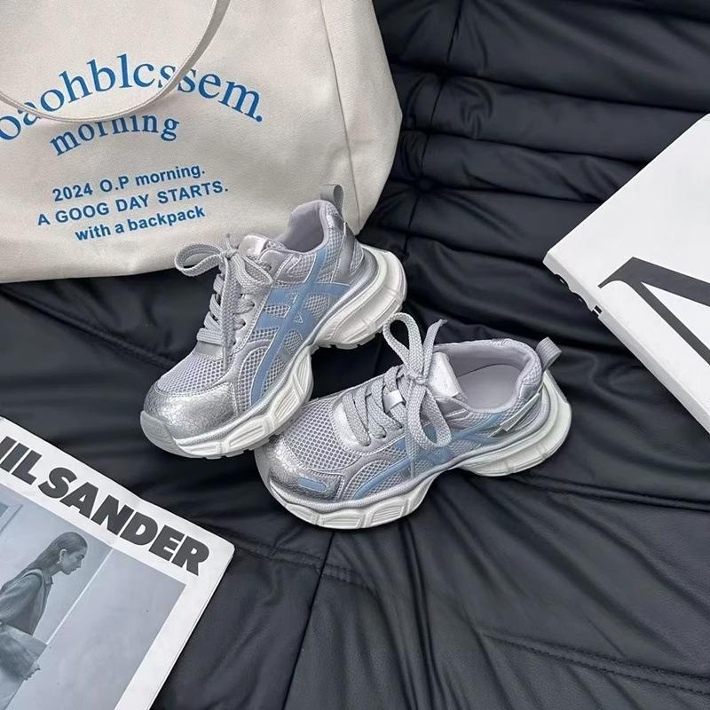 

Женские летние дышащие тонкие кроссовки на сетке, 2025 новая толстая подошва, ультралегкие, на мягкой подошве, повседневные спортивные туфли, инс тренд 40 синий