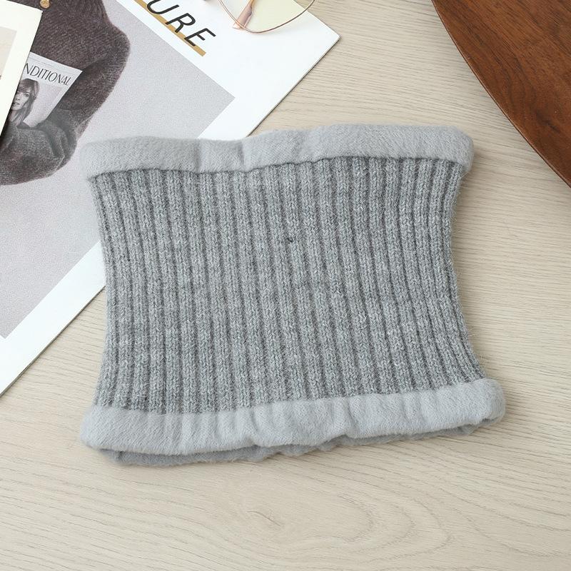 Autumn and Winter Hat for Women with High End Temperament Mother Hat Fashionable Versatile Knitted Hat Windproof Ear Protection Warm Hat