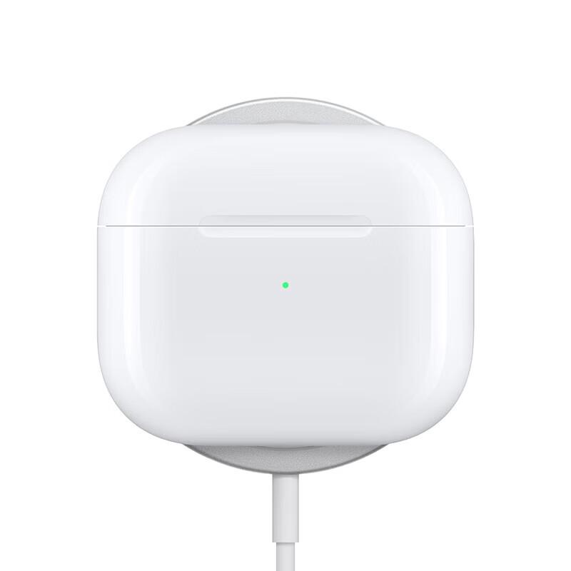 Apple AirPods (3rd Gen) with MagSafe Charging Case