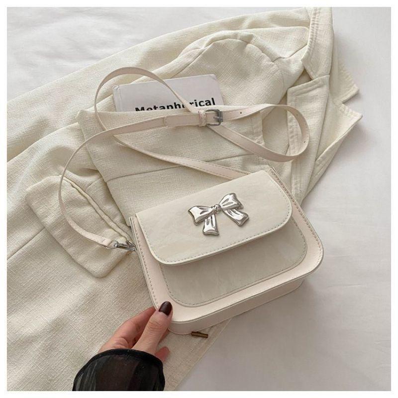 2025 Trendy Women's Versatile Crossbody Bow Bag – Chic, Compact, and Stylish