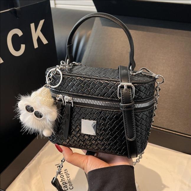 Wucifang Bags Women's Black/White/Silver Handbag New Versatile Chain Crossbody Bag Casual Crossbody Box Bag