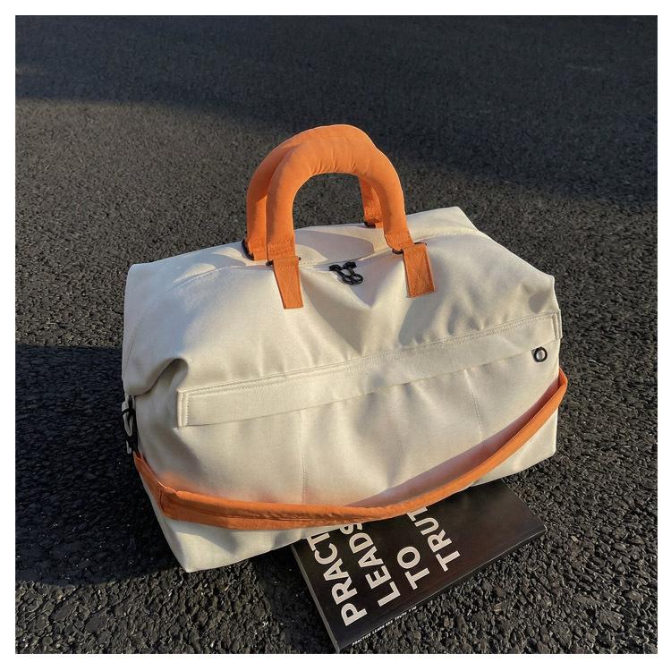 Women's Lightweight Carry-On Travel & Sports Bag - Large Capacity