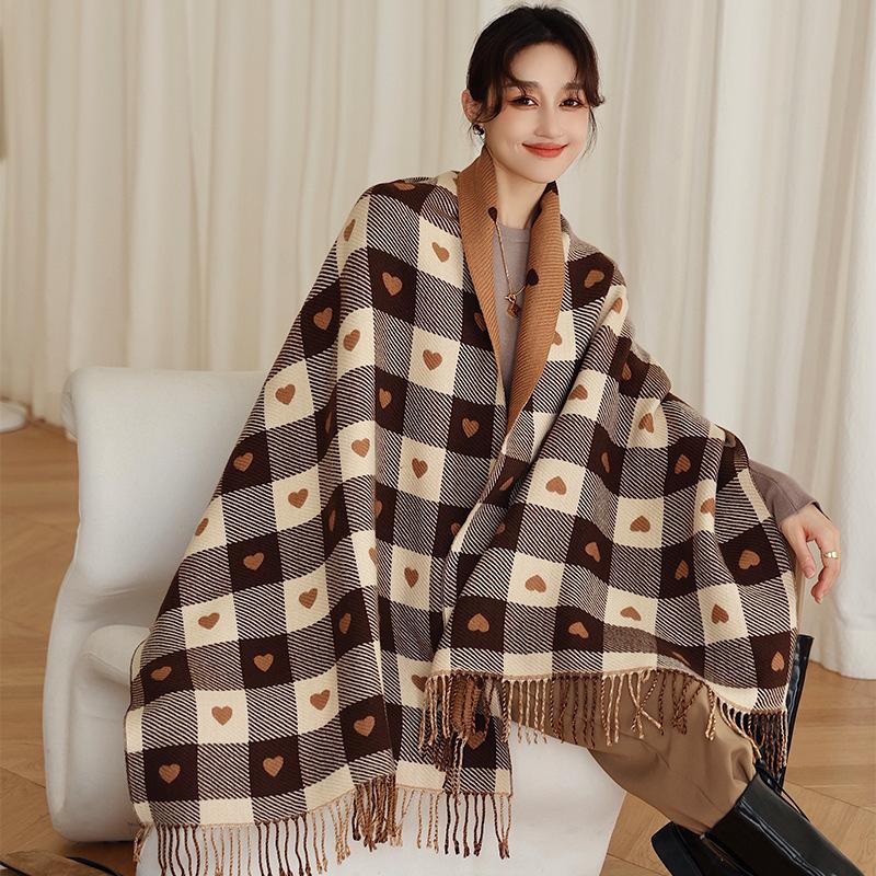 Love Plaid Imitation Cashmere Scarf for Women's Winter Scarf, Korean Version Core Yarn Shawl