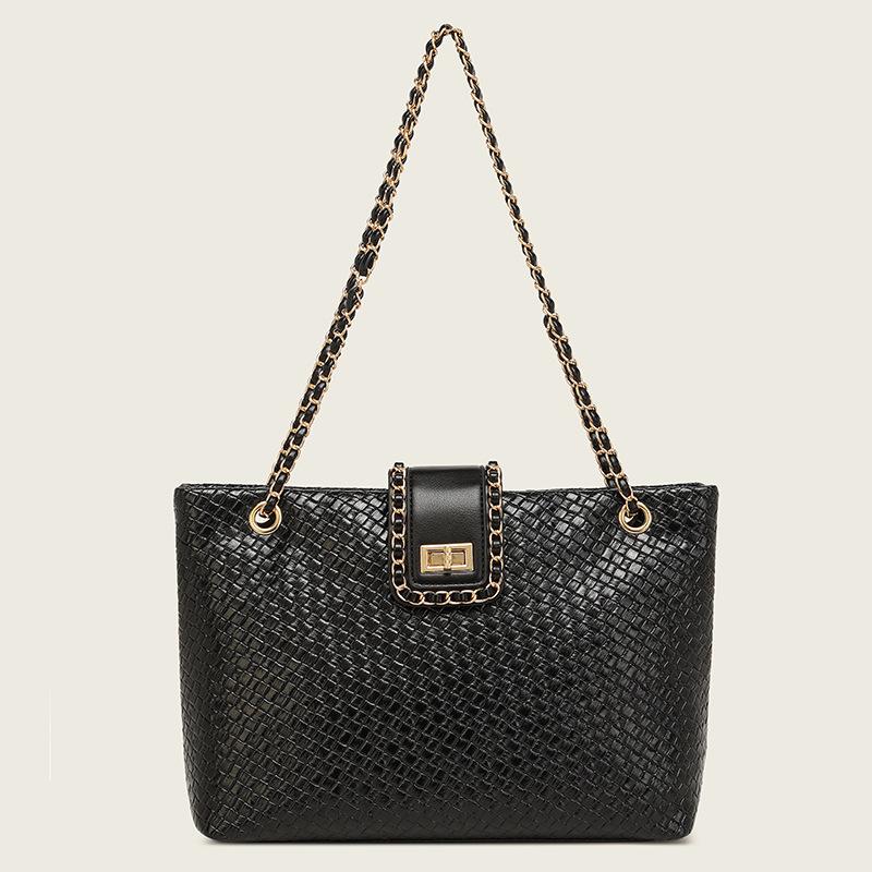 Summer Popular Simple Underarm Bag Women's New Fashion Chain Shoulder Bag Commuter Small Tote Bag