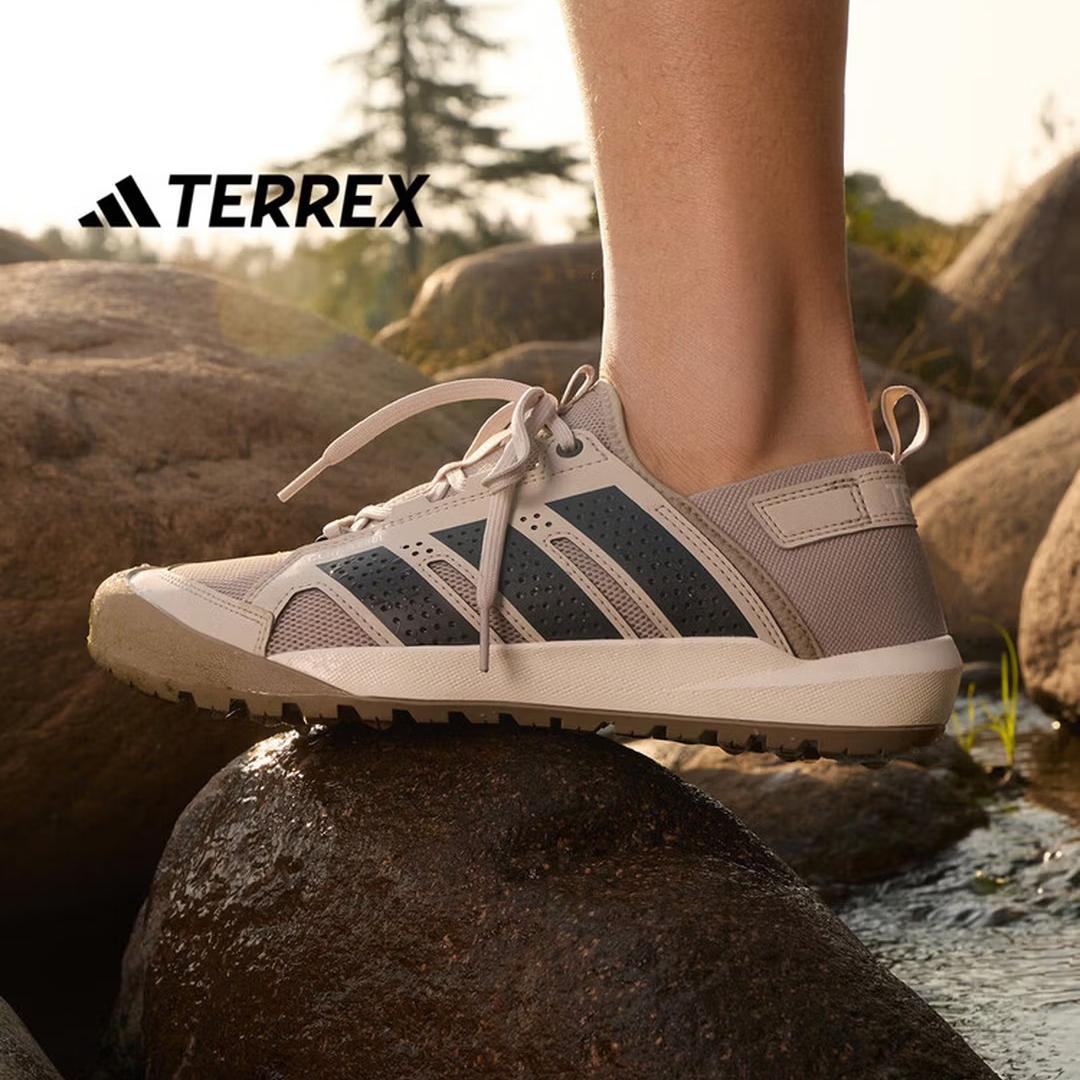 

Adidas DAROGA 25 Низкие уличные обувь для бурной воды Adidas TERREX HP7134 47