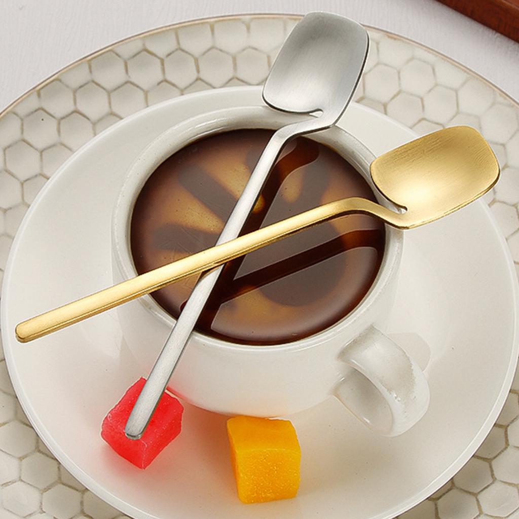 4Pcs Stainless Steel Tableware Set with Ergonomic Handle Design Rust Corrosion Resistant Cutlery Set Mirror Polished Flatware Set