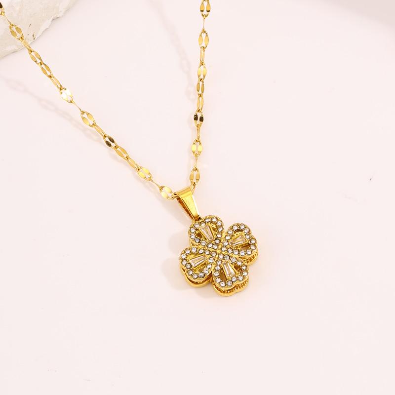 Necklace Light Luxury High Sense Niche Titanium Steel Necklace Trendy Brand Four-leaf Clover Rotatable Temperament Versatile Zircon Necklace Women