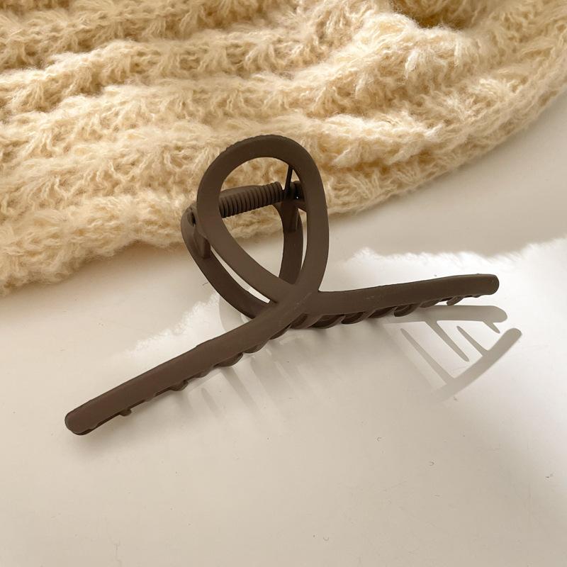 Fashion Metal Grab Clip Korean Large High-end Sense Hair Grab Retro Headwear Elegant Alloy Shark Clip Pearl Hairpin