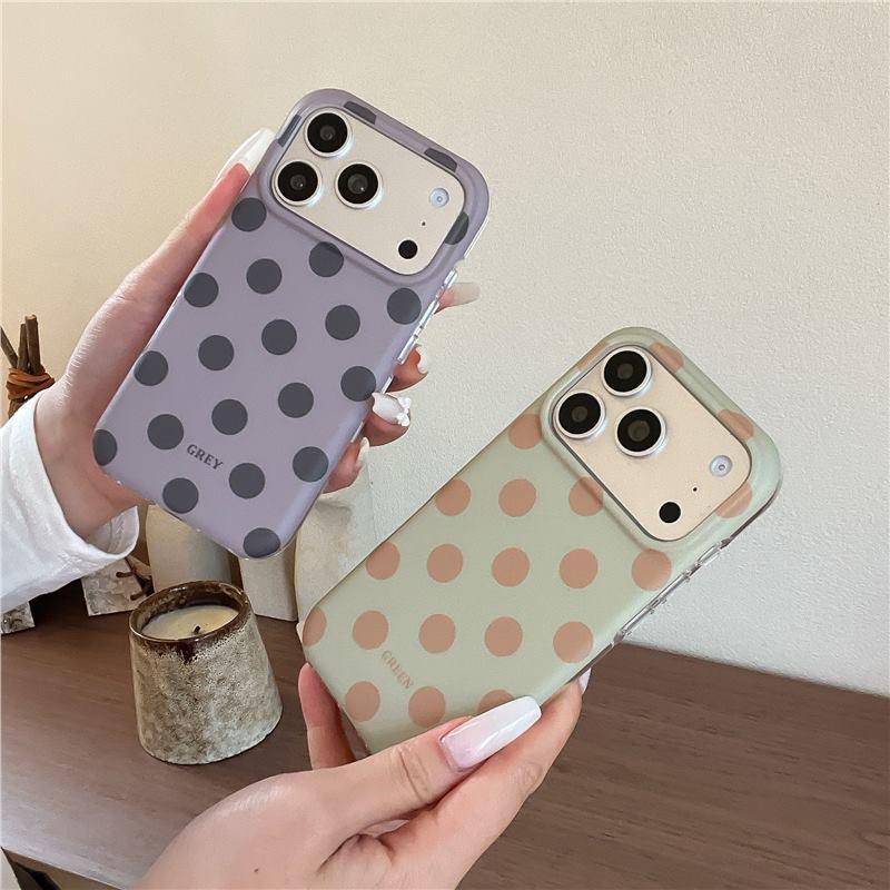 Polyamine Polka Dot iPhone 17 Pro Max Protective Case - Drop-proof, Stylish, and Compatible with 16/17 Pro Models.