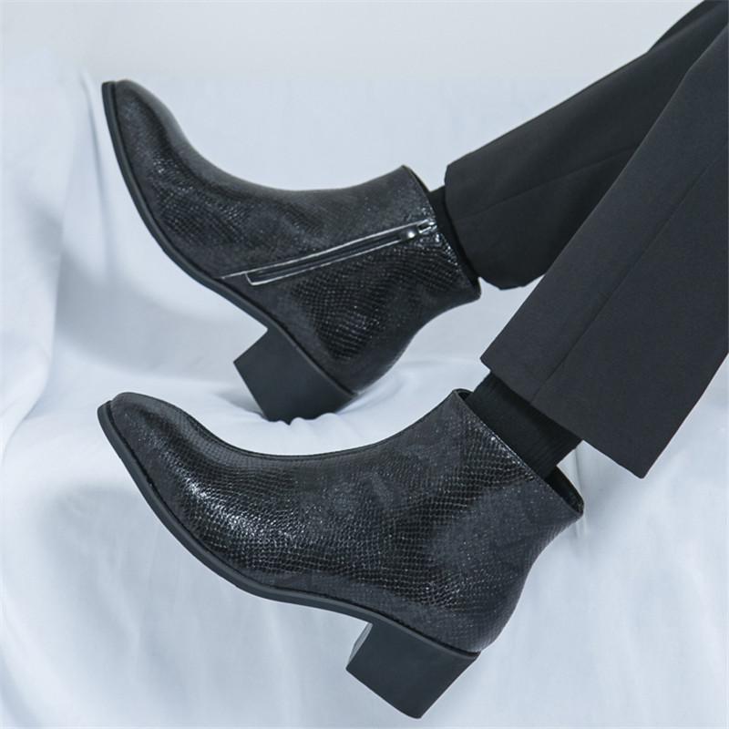 New Designer Pointed Zip Chelsea Ankle Boots For Men Luxury Brand Motorcycle Shoes Luxury Brand Winter Fashion High Tops