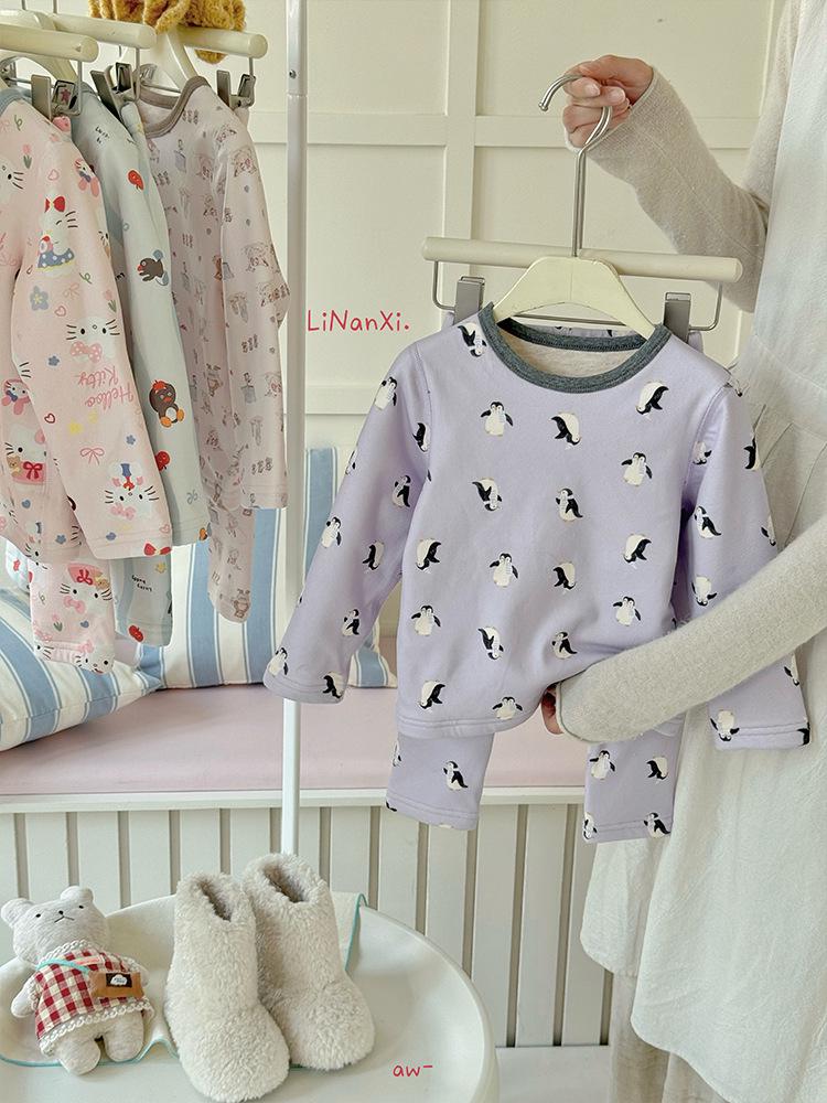 

88355 Зимний пижамный комплект для девочек 2025 - Уютная домашняя одежда с флисовой подкладкой для маленьких девочек 100cm