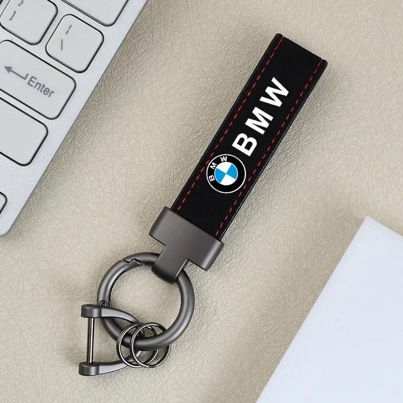 Naklejka Samochodowa Gorąca 2025 T-Styling Skóra Samochód LOGO Pierścienie do Kluczy Dekoracja Brelok Wisiorek Brelok Do BMW E90 E60 E61 E93 E87